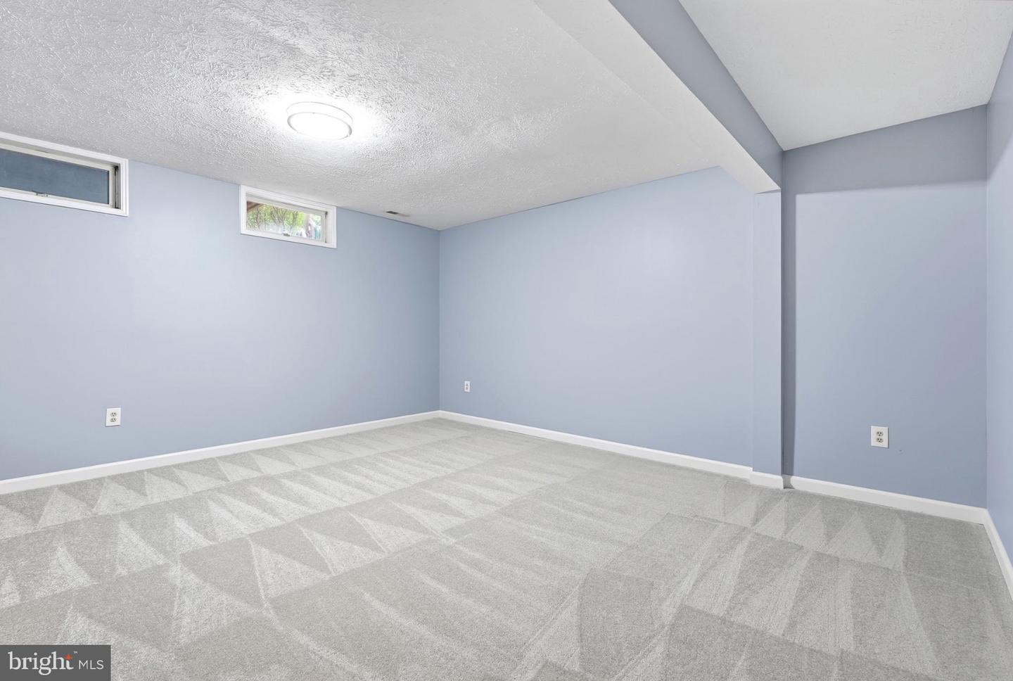 2013 Cedar Barn Way Property Photo 27