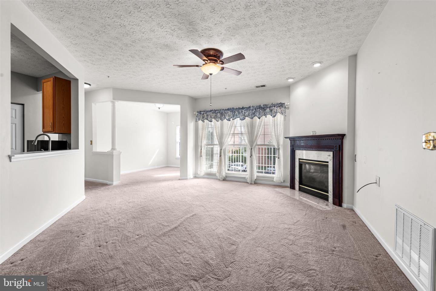 3 Brook Farm Ct #3h Property Photo 5