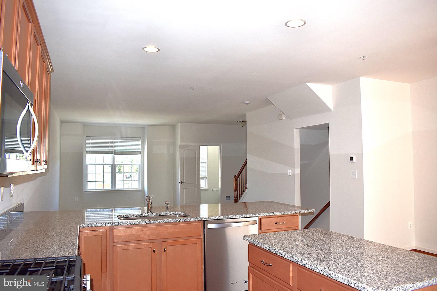 9421 Adelaide Ln Property Photo 11