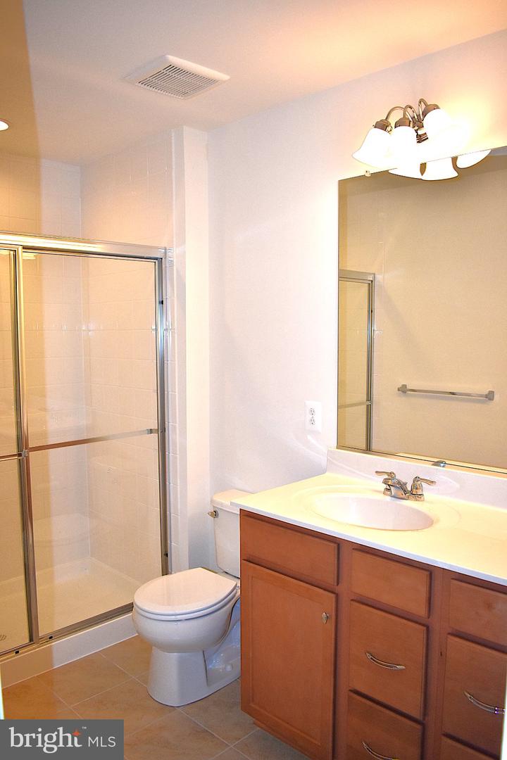 9421 Adelaide Ln Property Photo 15