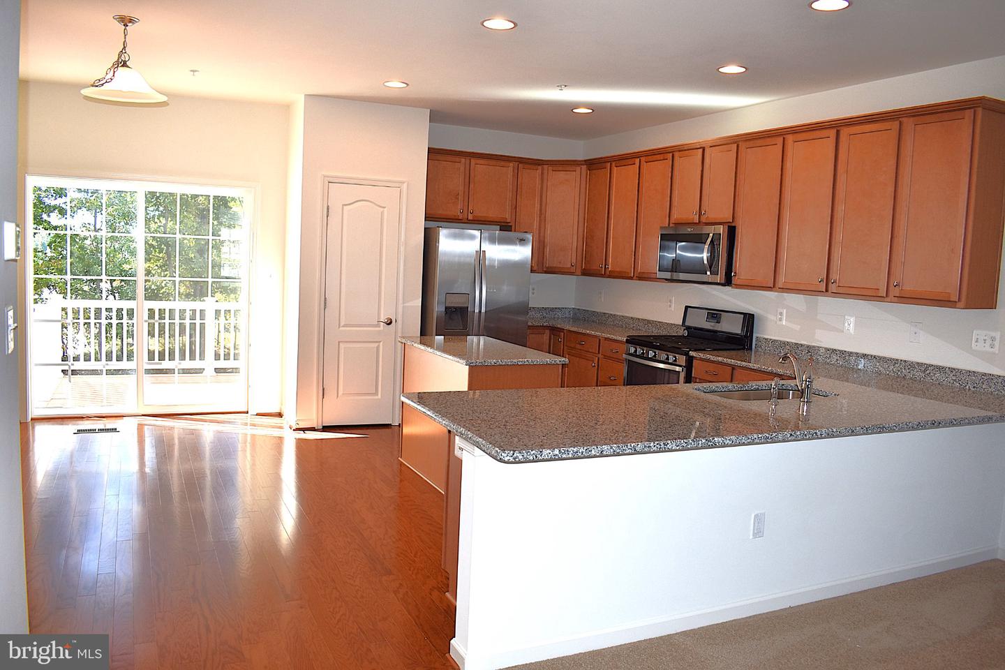 9421 Adelaide Ln Property Photo 24