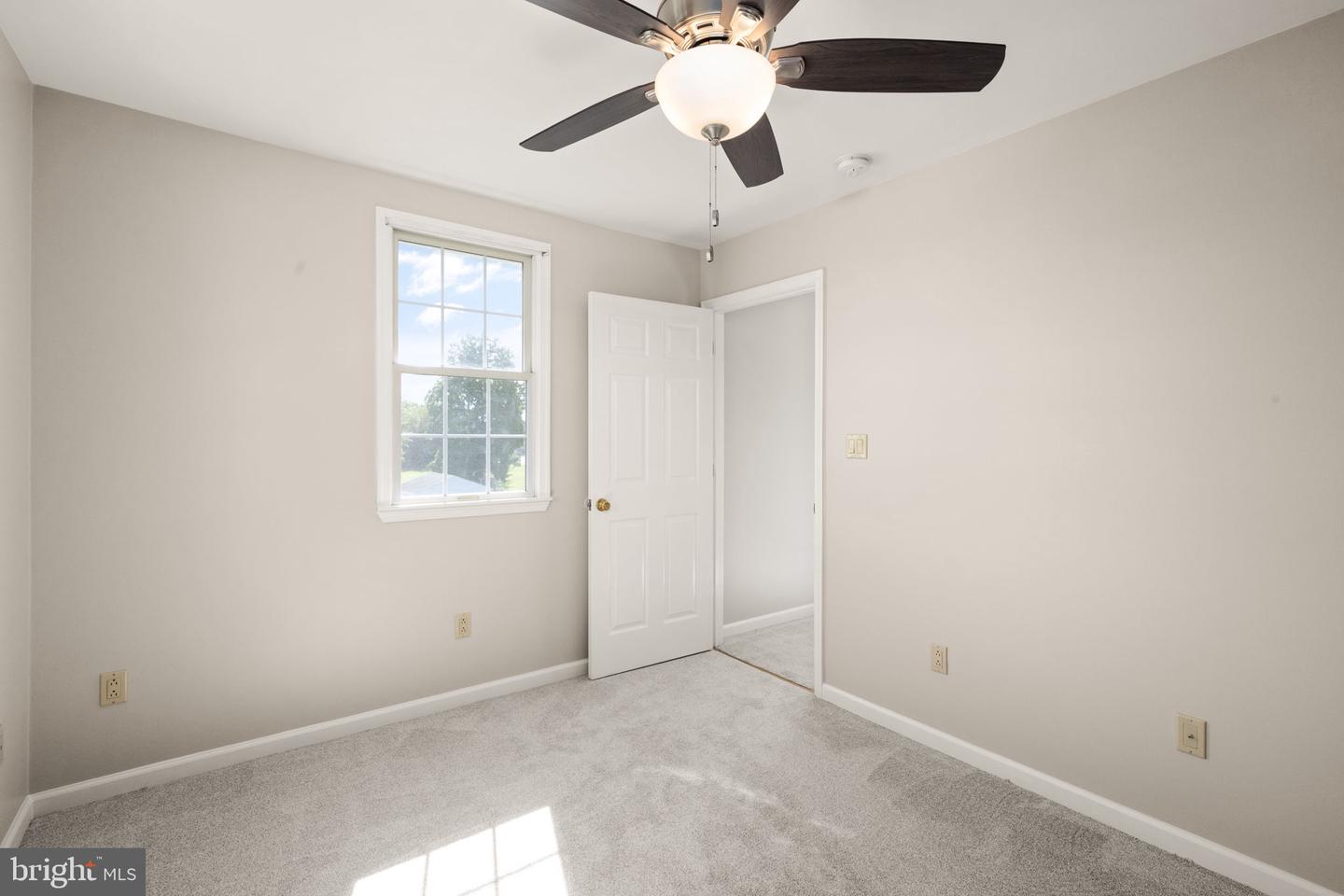 6915 River Drive Rd Property Photo 18