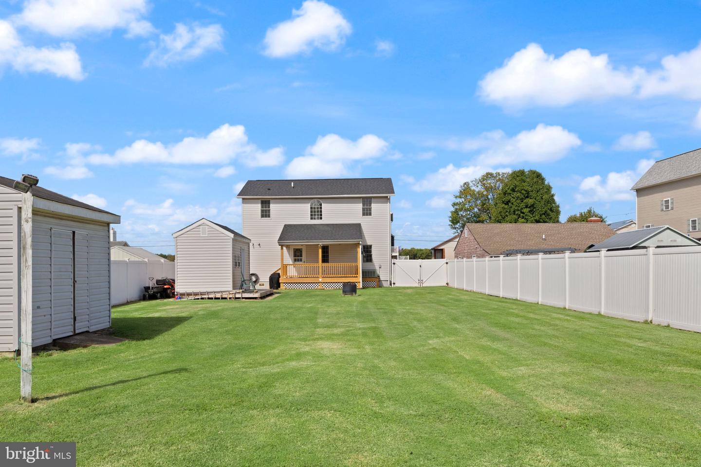 6915 River Drive Rd Property Photo 26