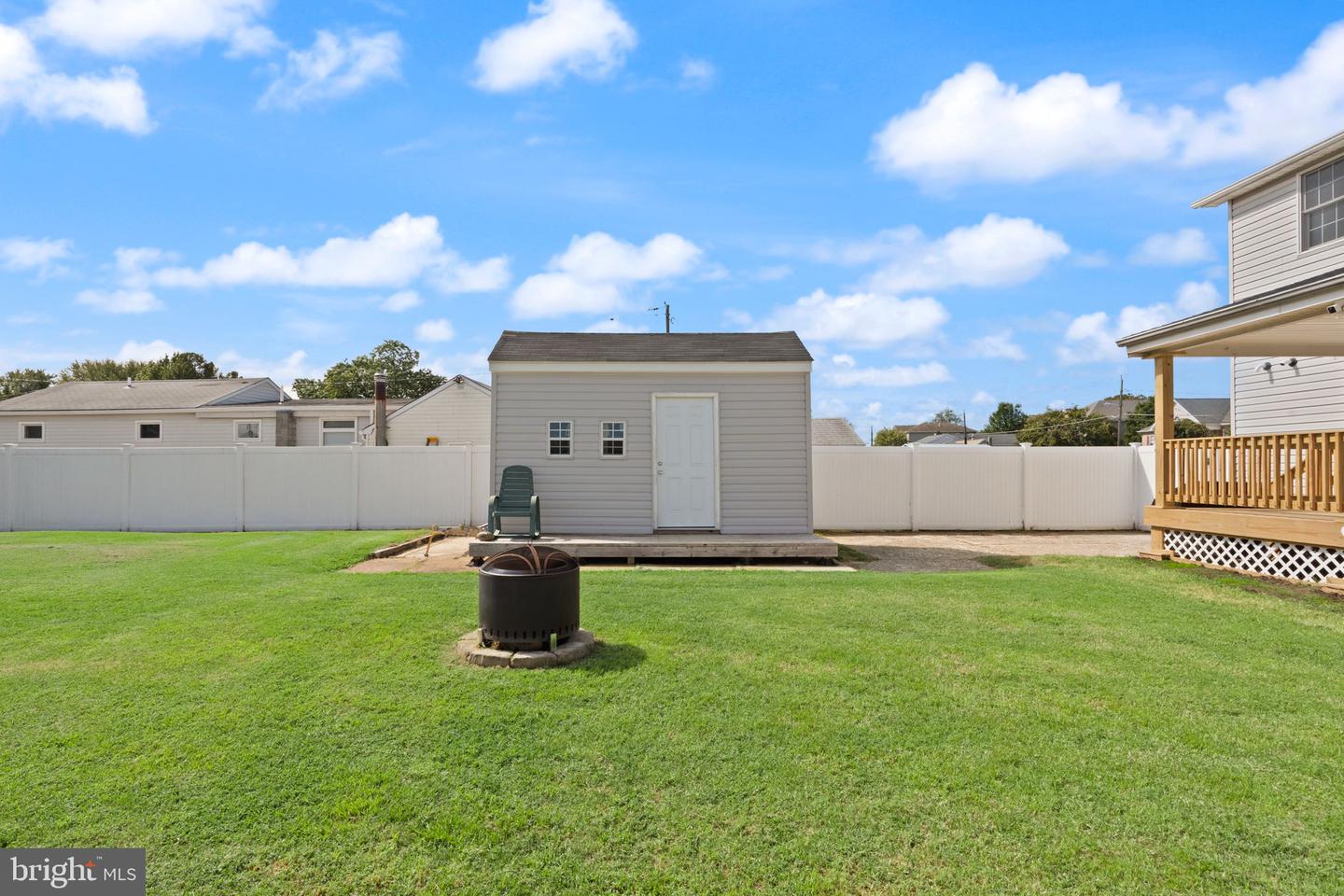 6915 River Drive Rd Property Photo 30