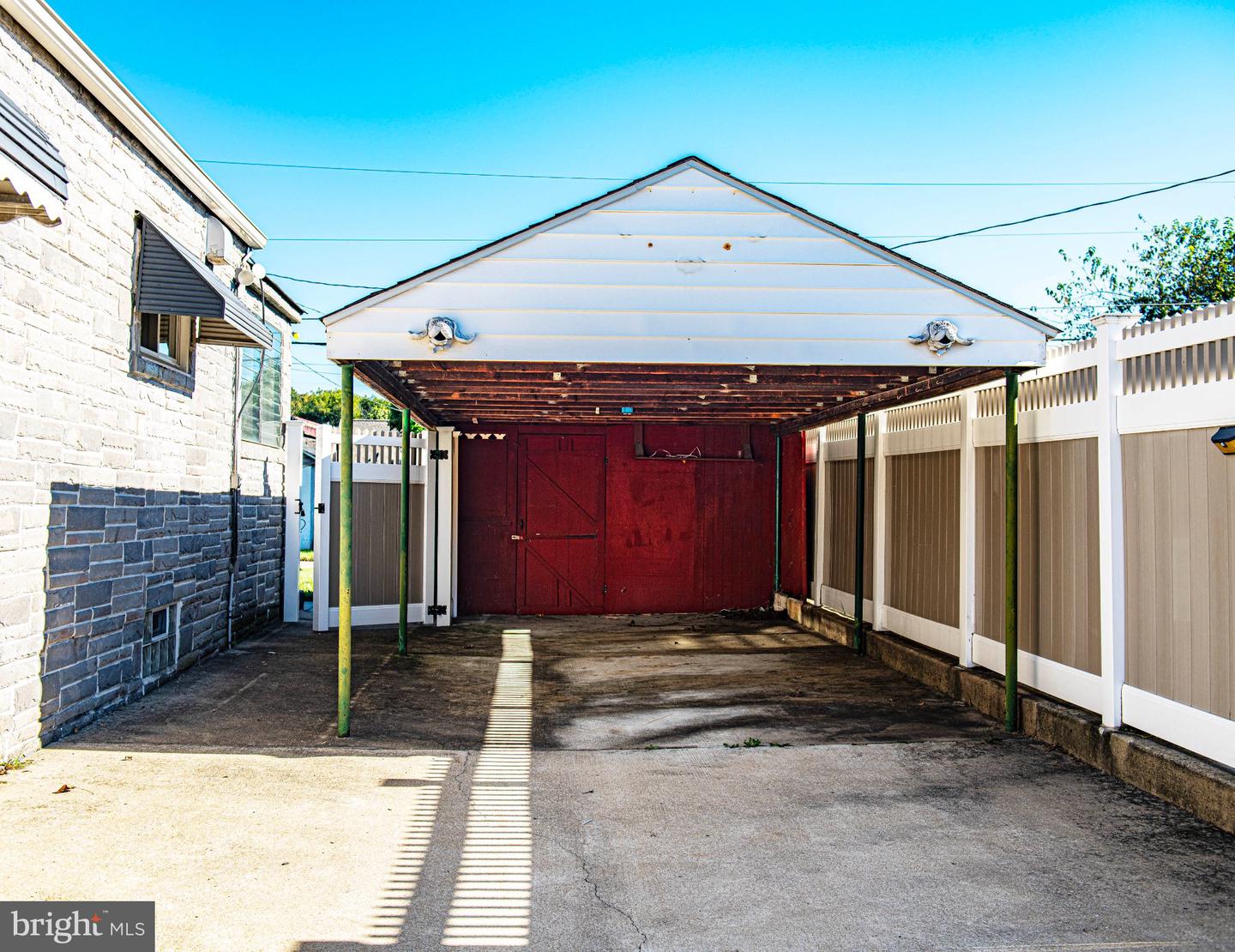 1827 Walnut Ave Property Photo 29