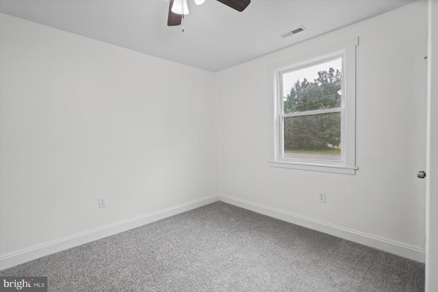 1 Beacon Rd Property Photo 28