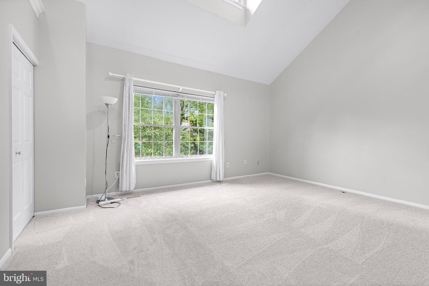 19 Victoria Falls Ct Property Photo 11