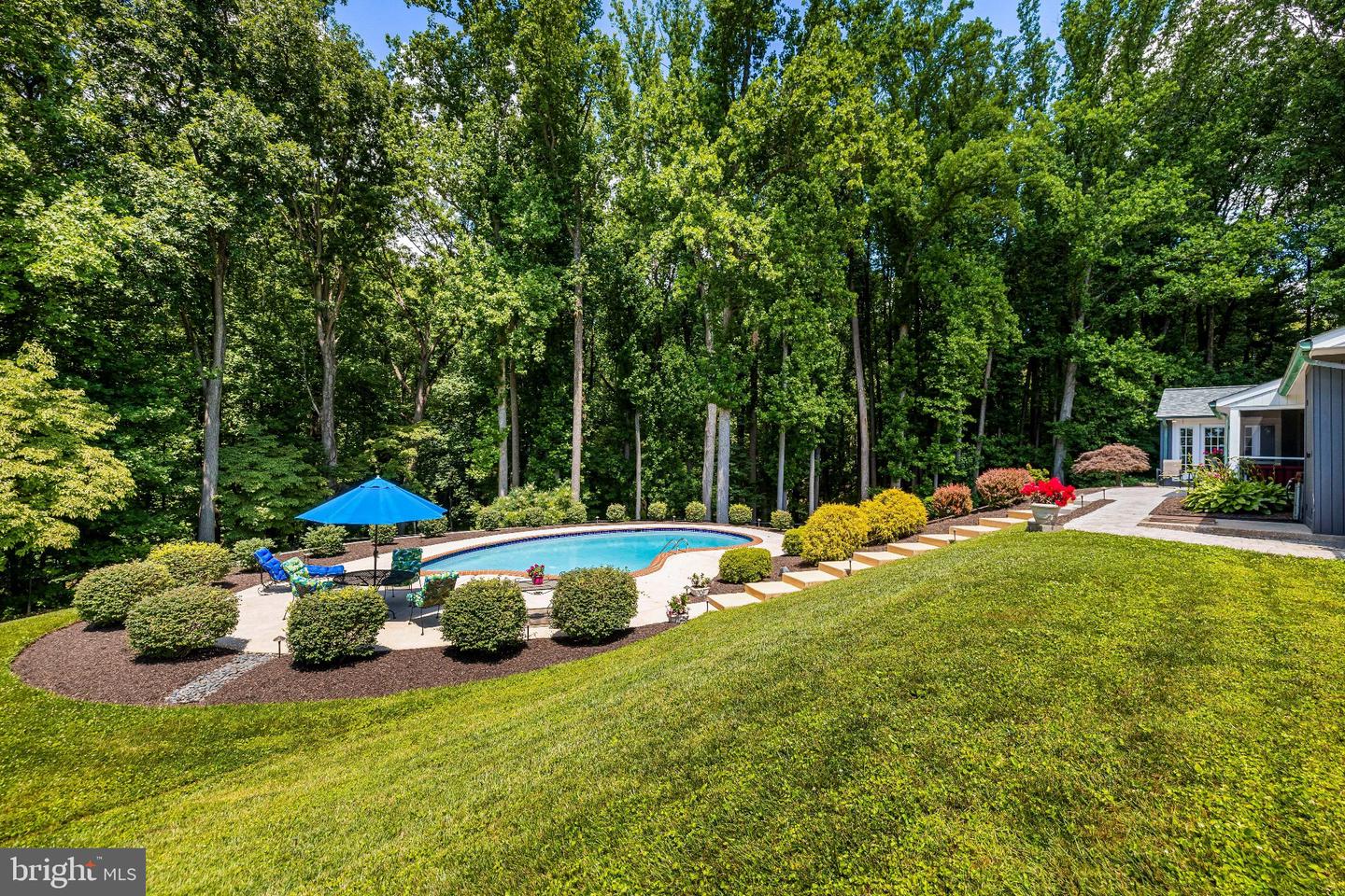3915 Dance Mill Rd Property Photo 16