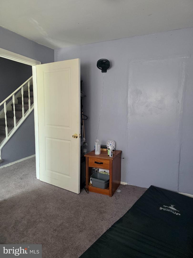 6606 Spring Mill Cir Property Photo 3