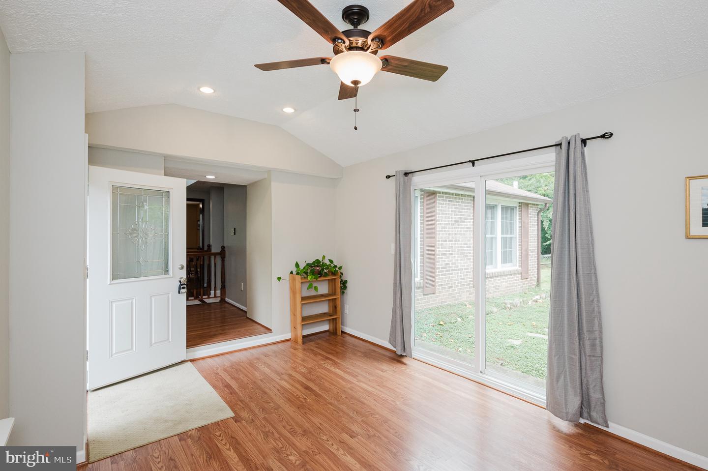12 Jacobo Ln Property Photo 4