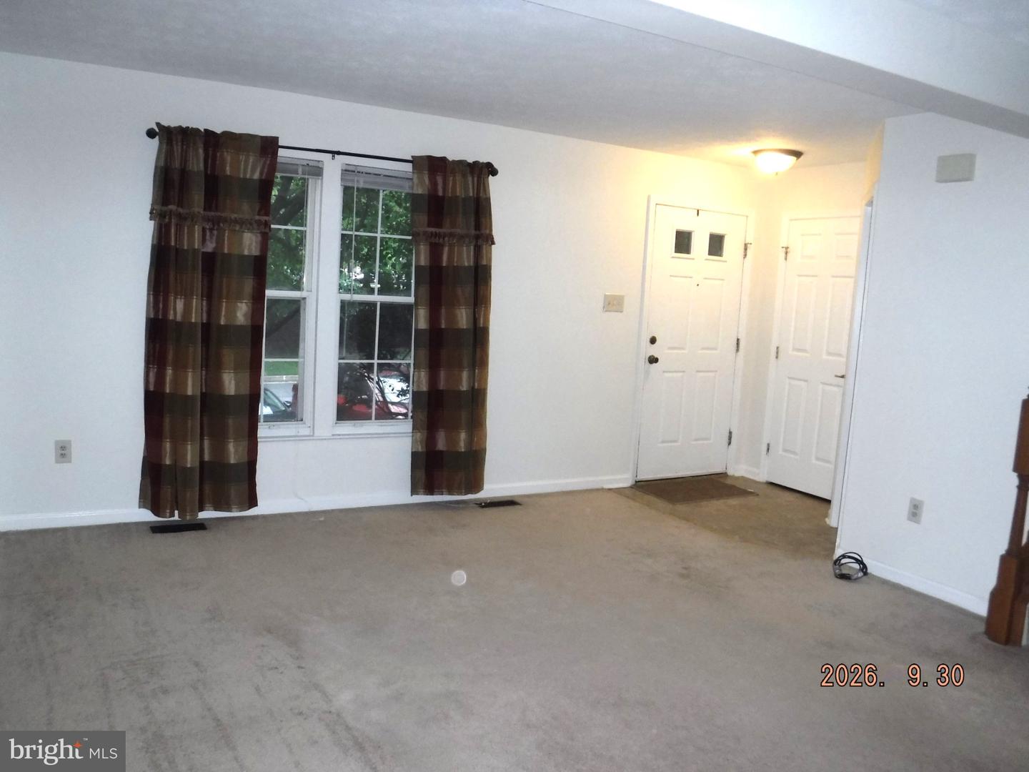5328 Castlestone Dr Property Photo 14