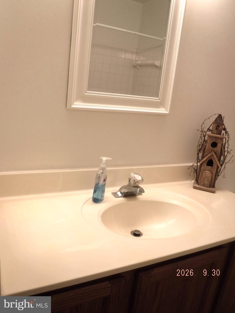 5328 Castlestone Dr Property Photo 19