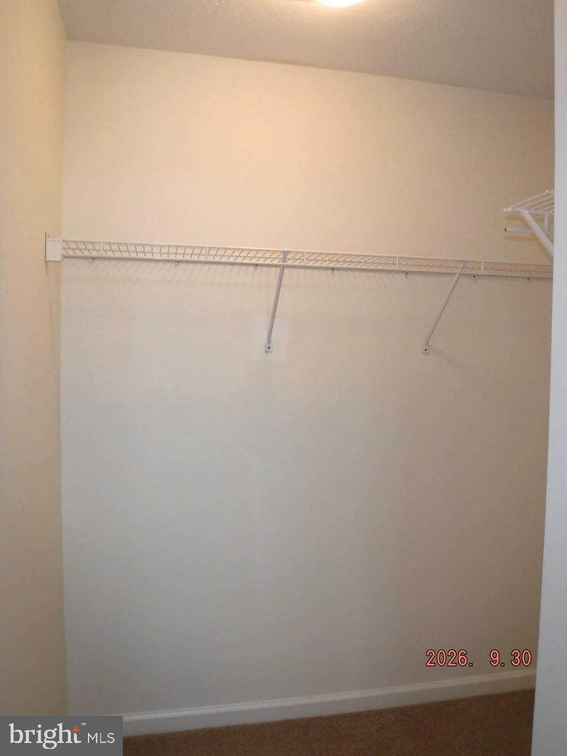 5328 Castlestone Dr Property Photo 24