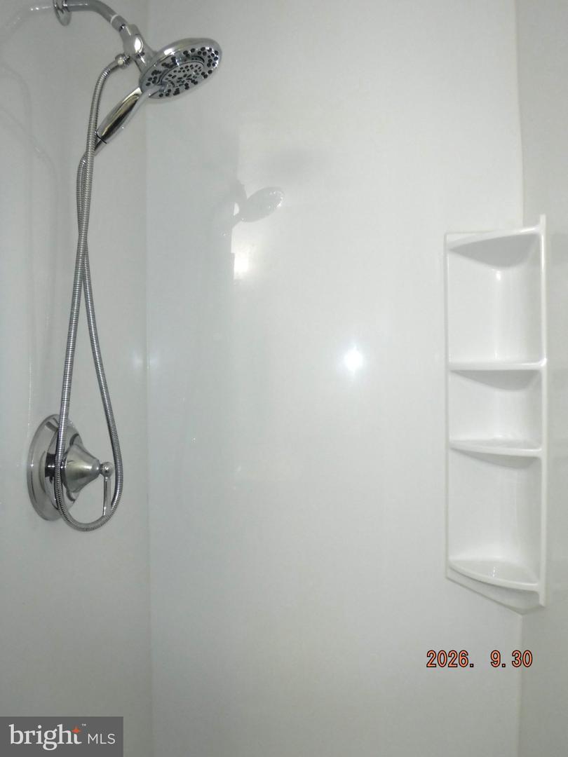 5328 Castlestone Dr Property Photo 26