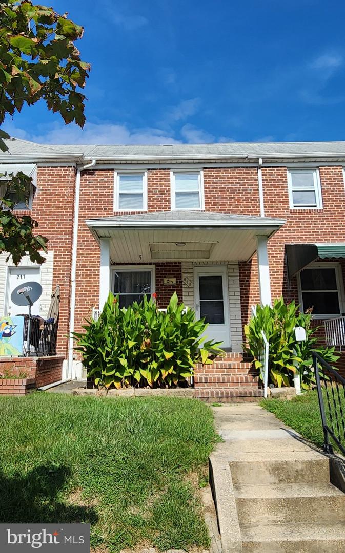 213 Riverthorn Rd Property Photo 2