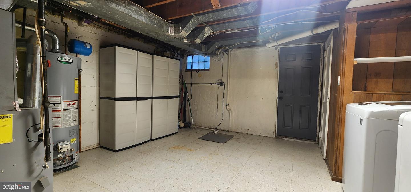 213 Riverthorn Rd Property Photo 29