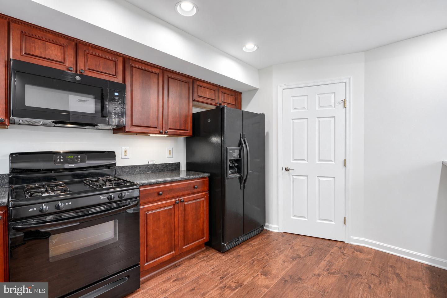 4 Choate Ct #4a Property Photo 32