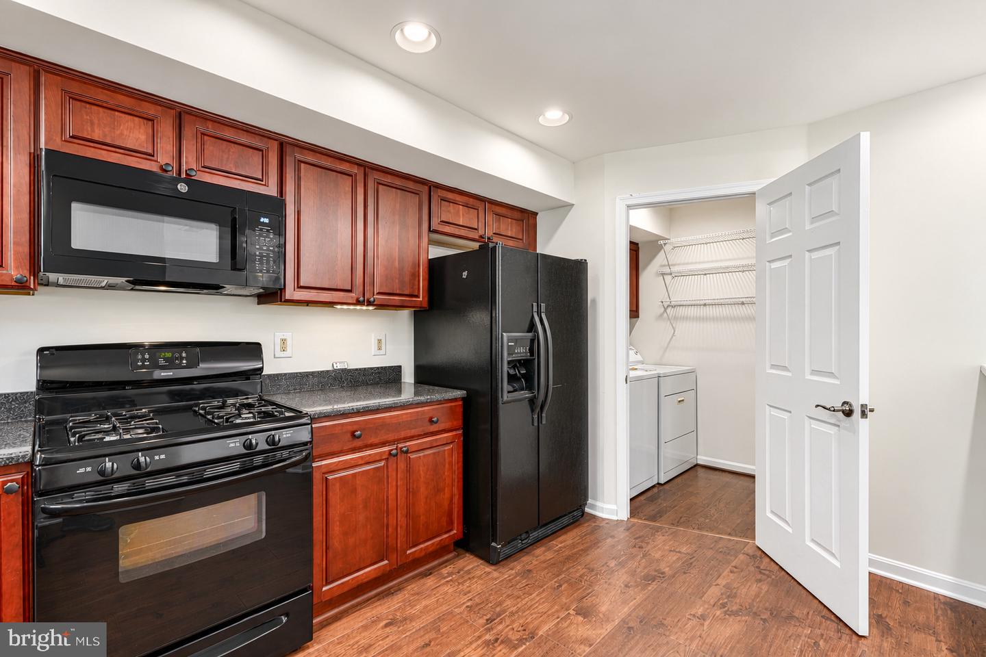 4 Choate Ct #4a Property Photo 37