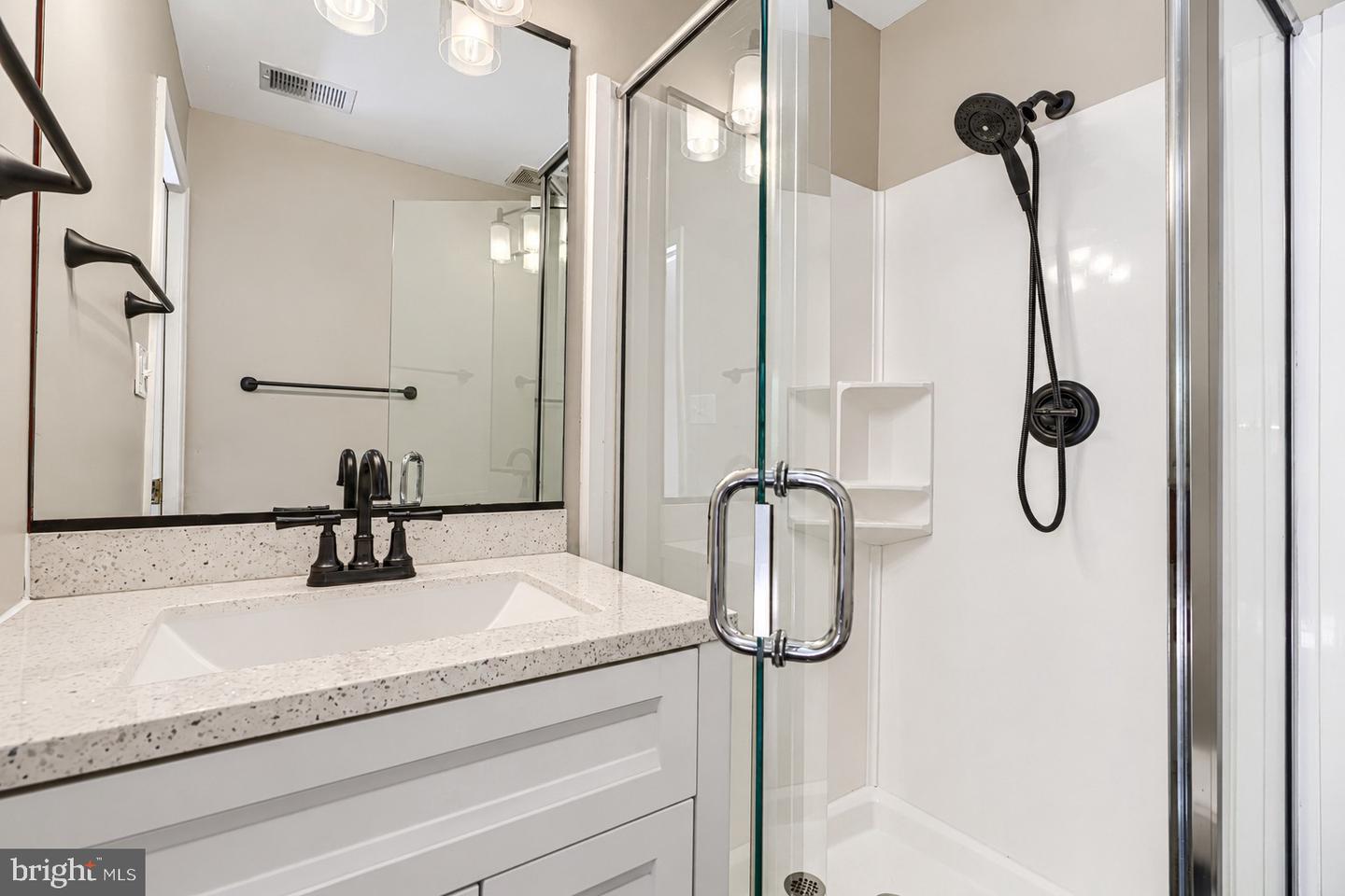 4 Choate Ct #4a Property Photo 44