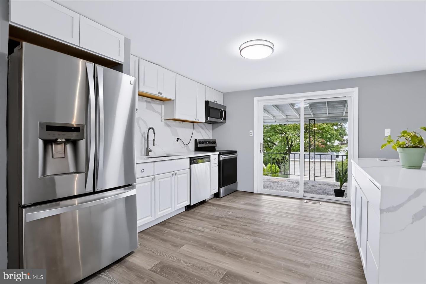 5 Brucetown Ct Property Photo 9