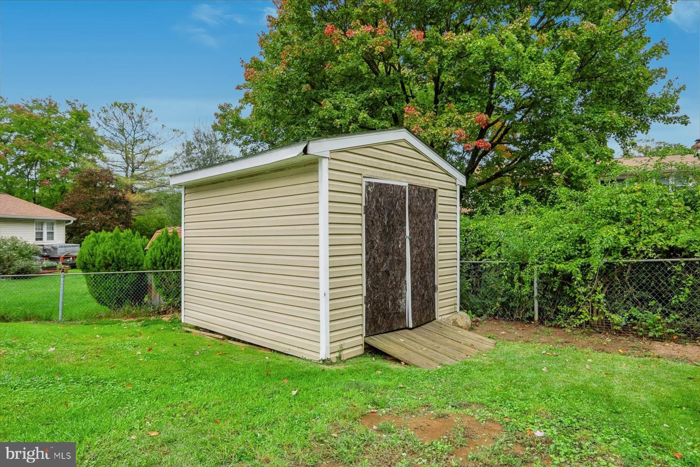 5 Brucetown Ct Property Photo 38