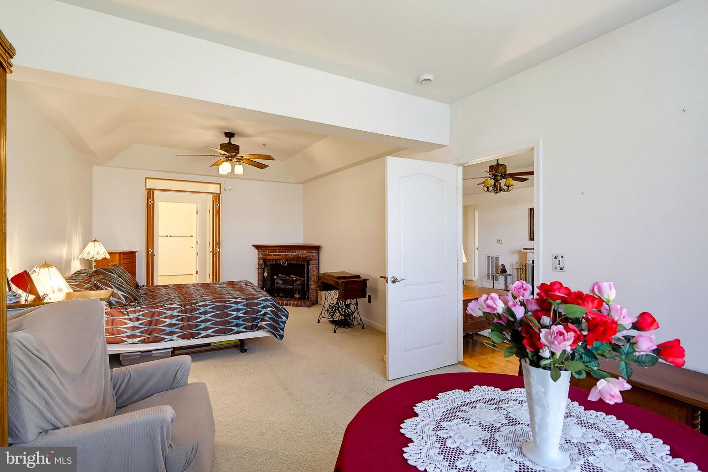 7301 Travertine Dr #401 Property Photo 21