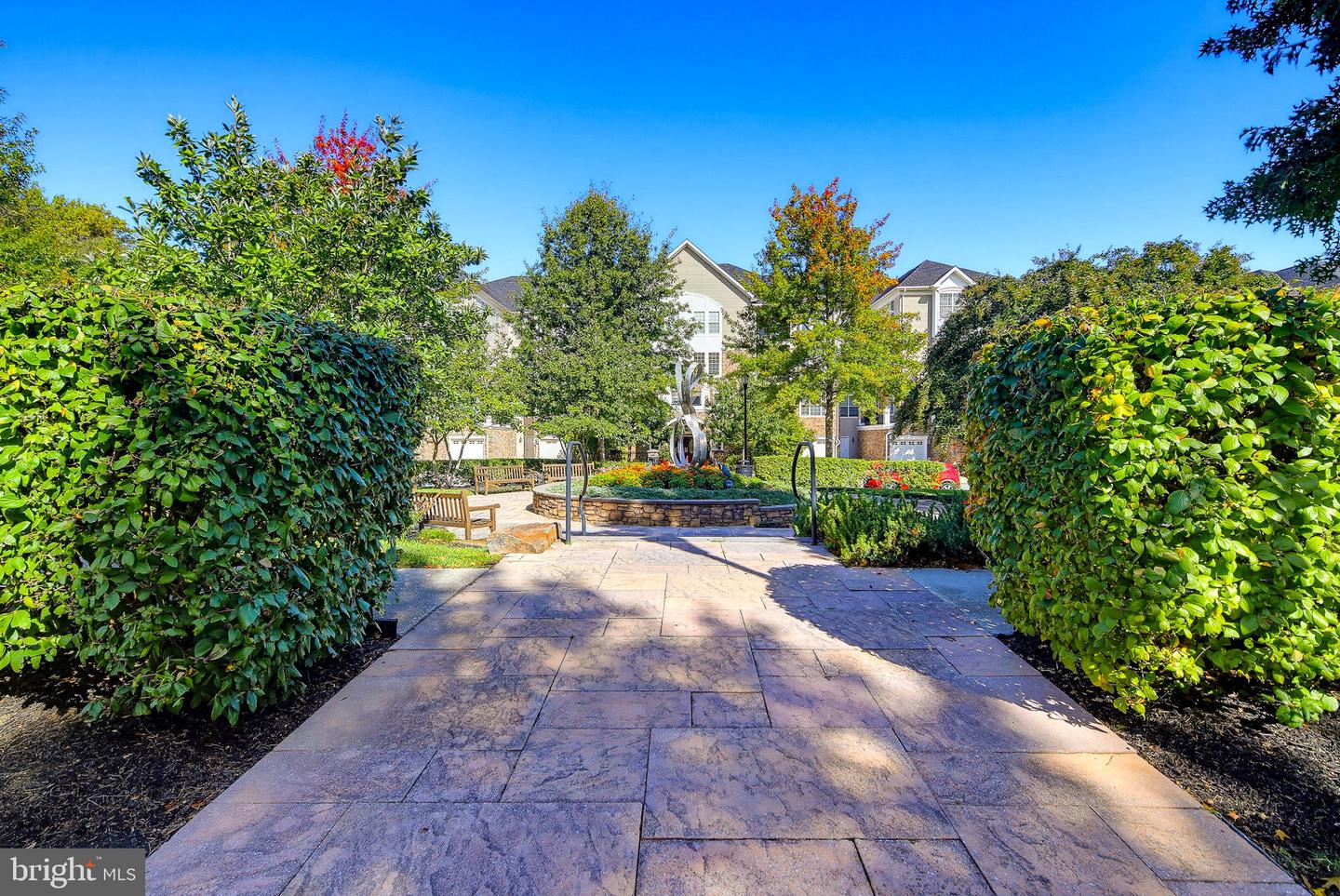 7301 Travertine Dr #401 Property Photo 29