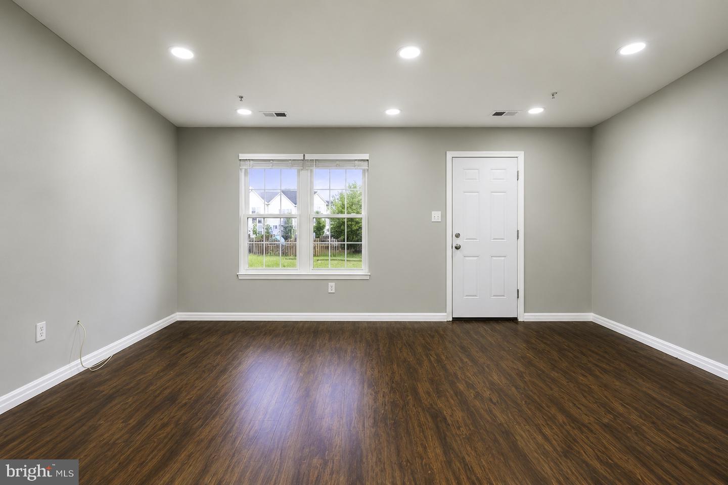 9614 Button Buck Cir Property Photo 33