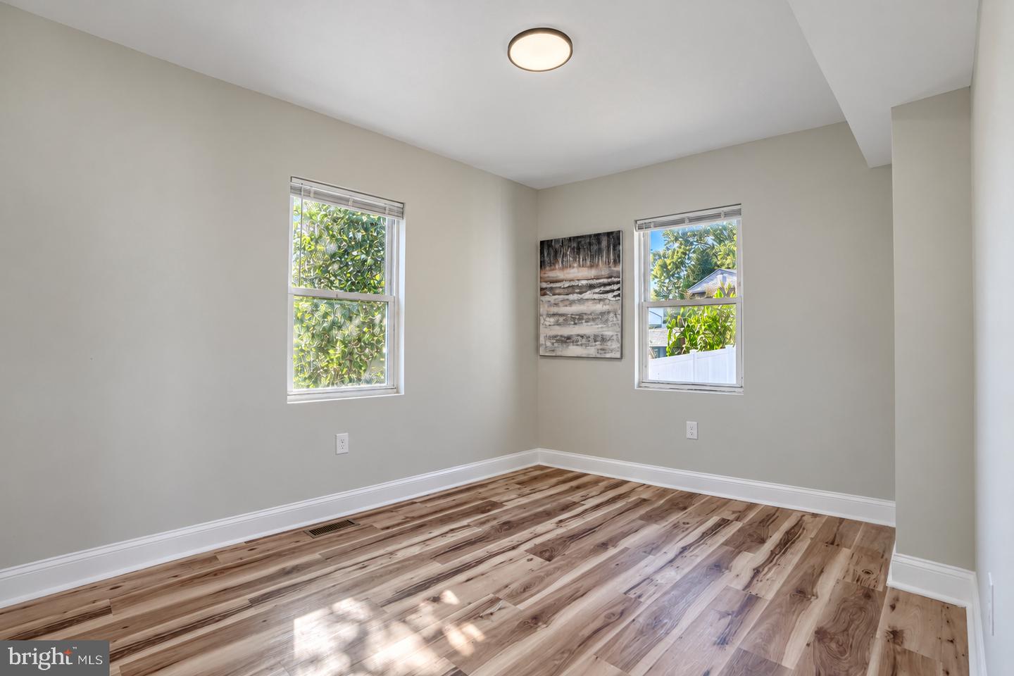 3806 Baltimore St Property Photo 15