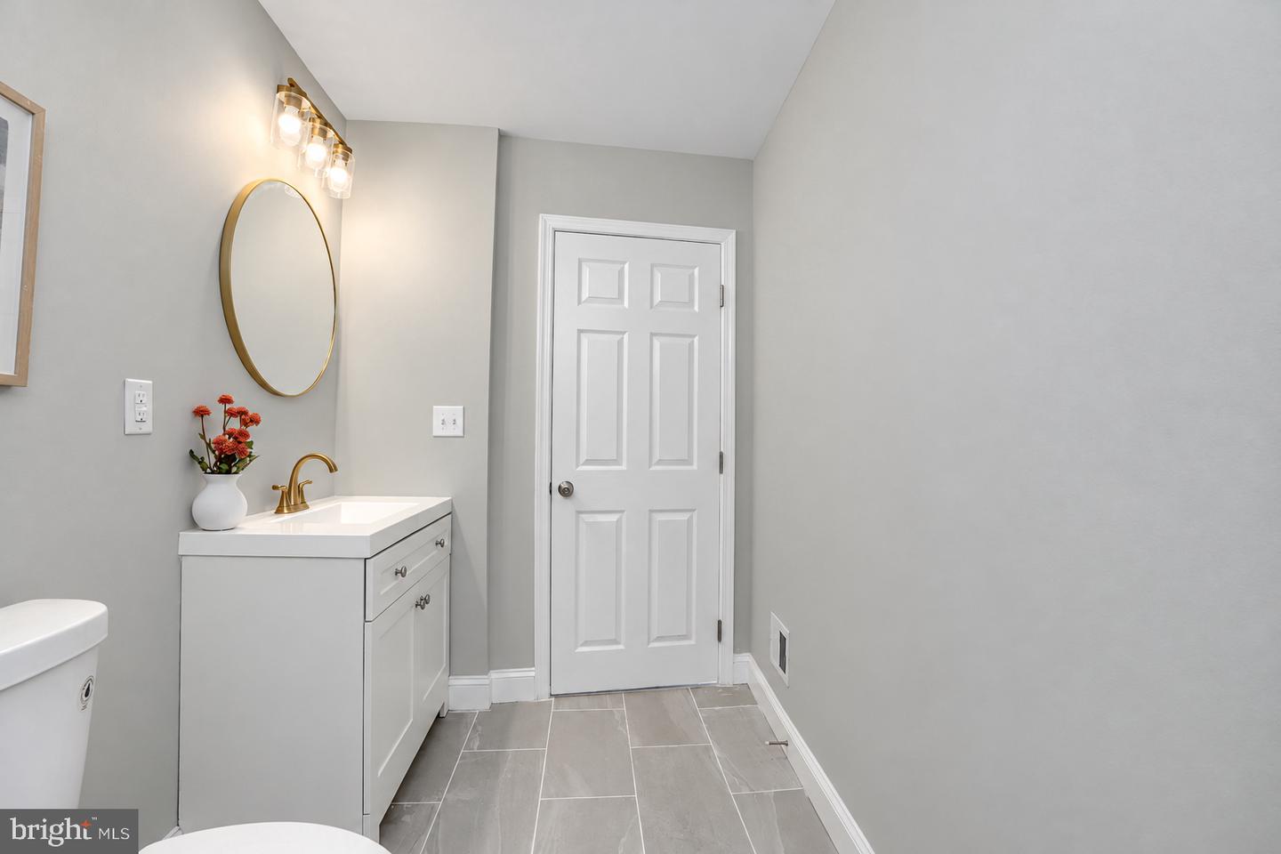 3806 Baltimore St Property Photo 17