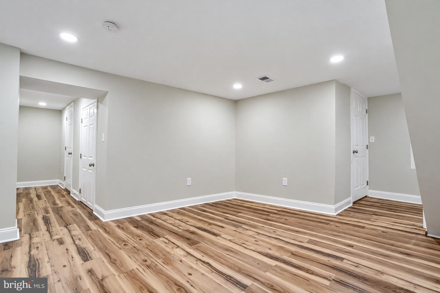 3806 Baltimore St Property Photo 24