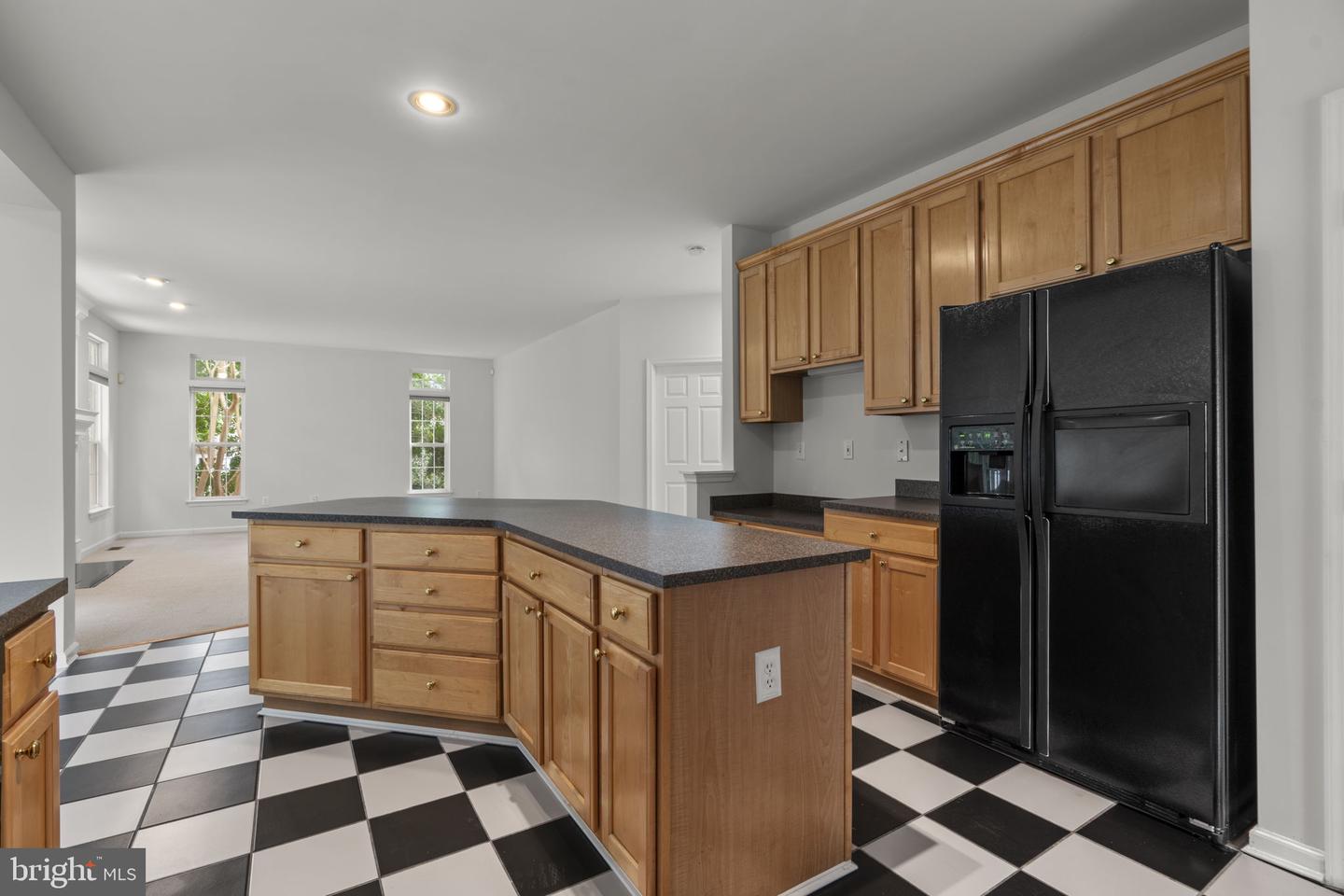9012 Forest Oaks Rd Property Photo 13