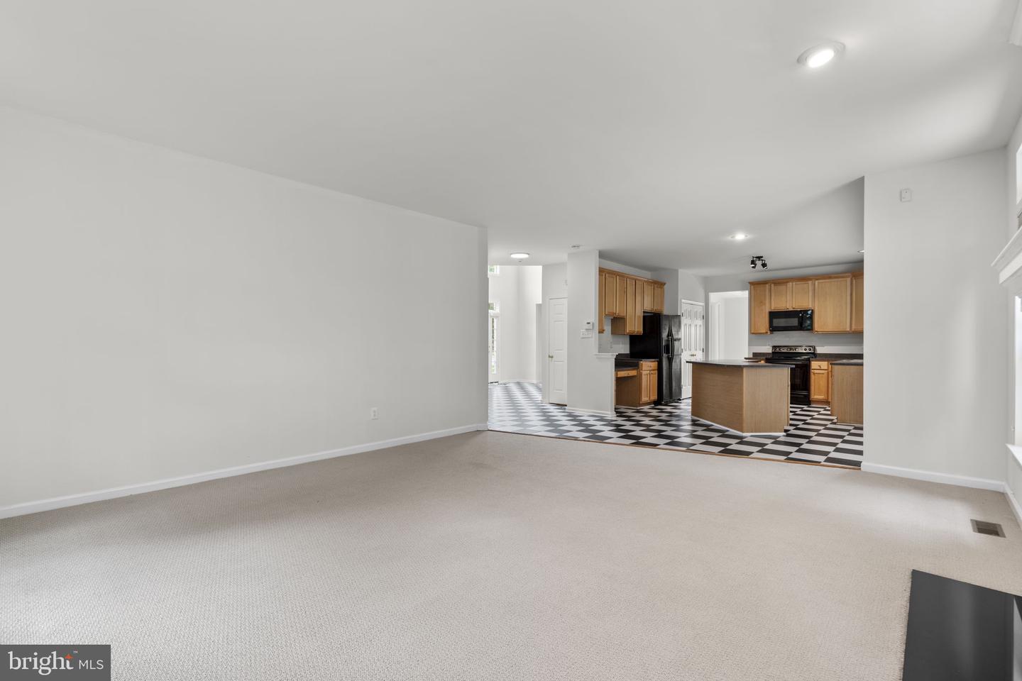9012 Forest Oaks Rd Property Photo 24
