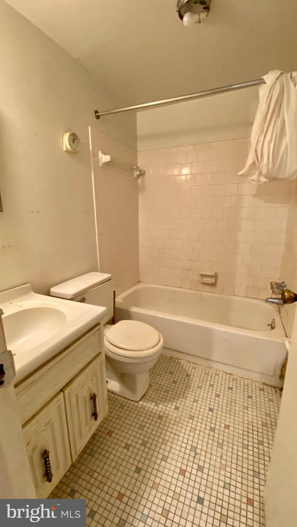 36 Lerner Ct #32b Property Photo 7