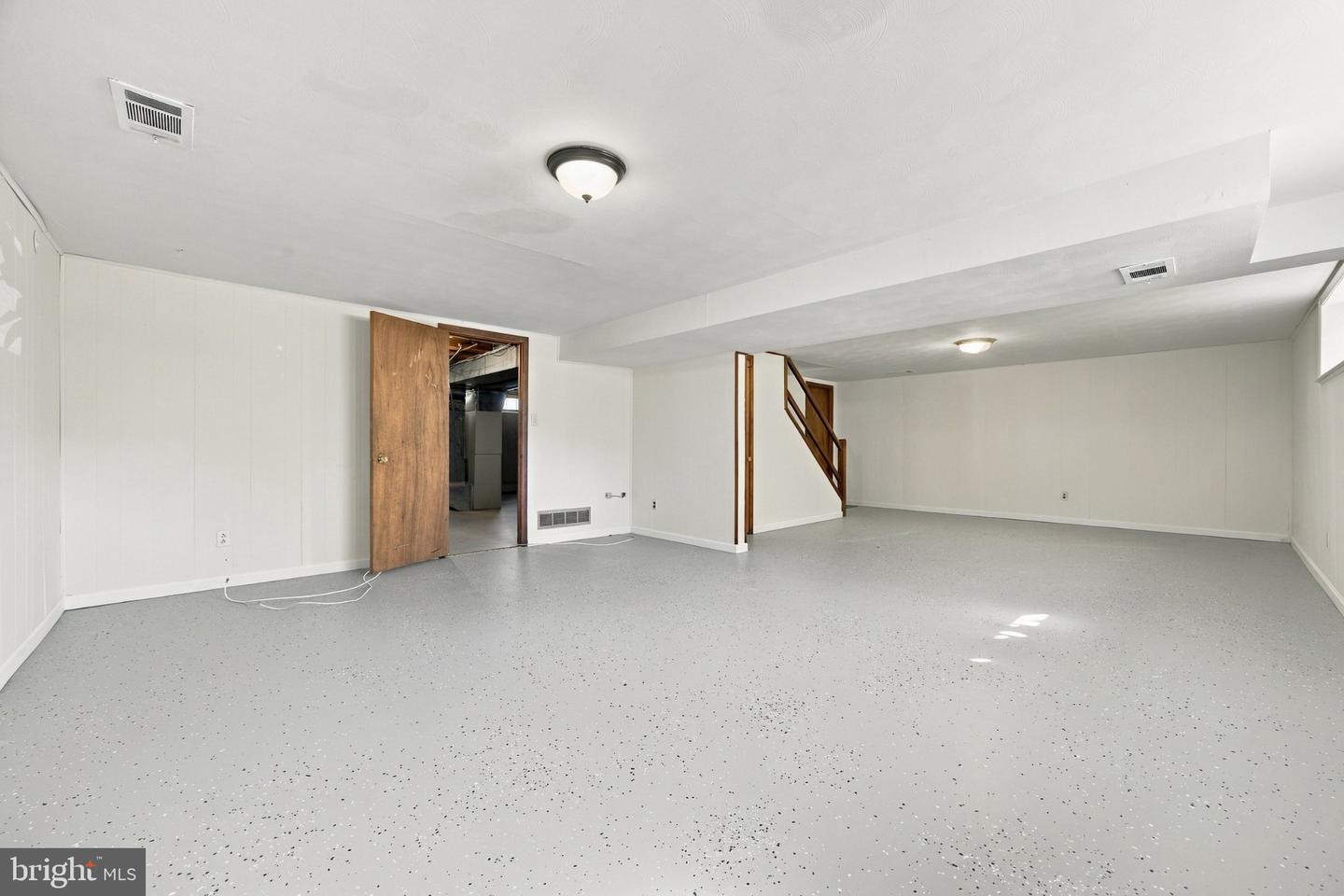 3726 Springdell Ave Property Photo 27