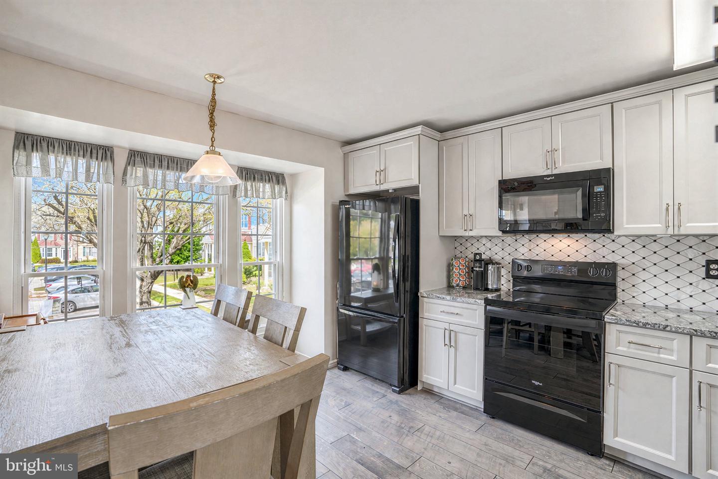 8932 Whitetail Ct Property Photo 5