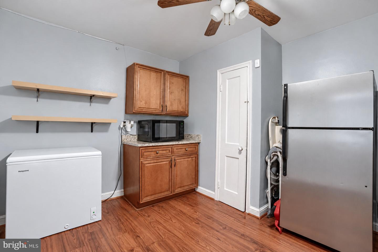 8338 Oakleigh Rd Property Photo 13