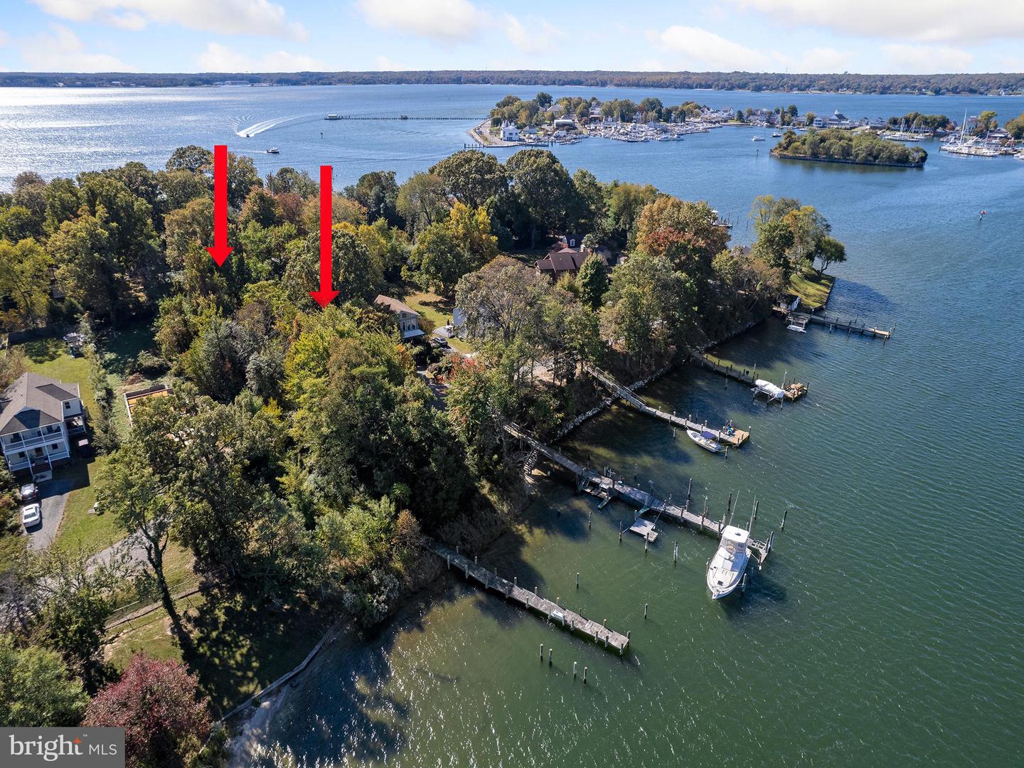 13374 Rousby Hall Rd Property Photo 4