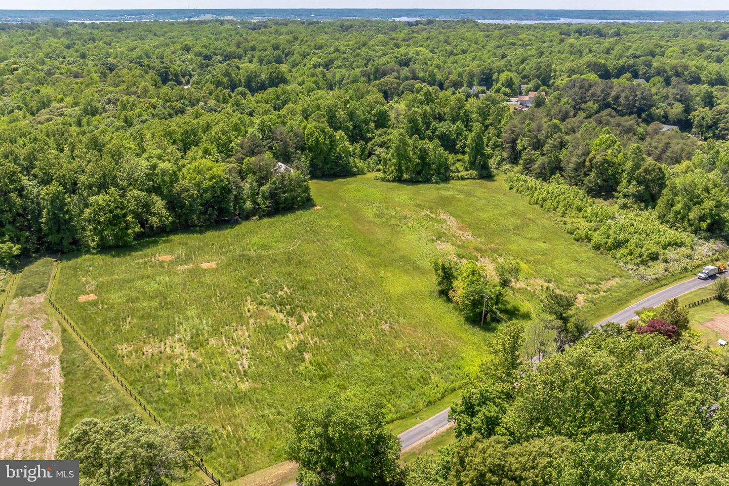2195 Henry Hutchins Rd Property Photo 16