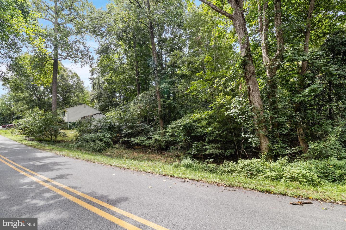 8465 Pine Blvd Property Photo 1