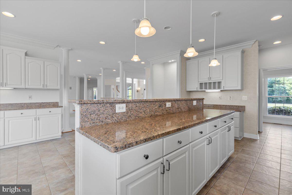 2580 Whippoorwill Way Property Photo 10