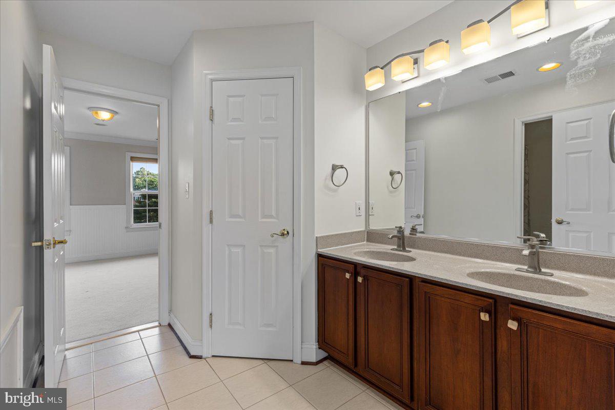 2580 Whippoorwill Way Property Photo 49