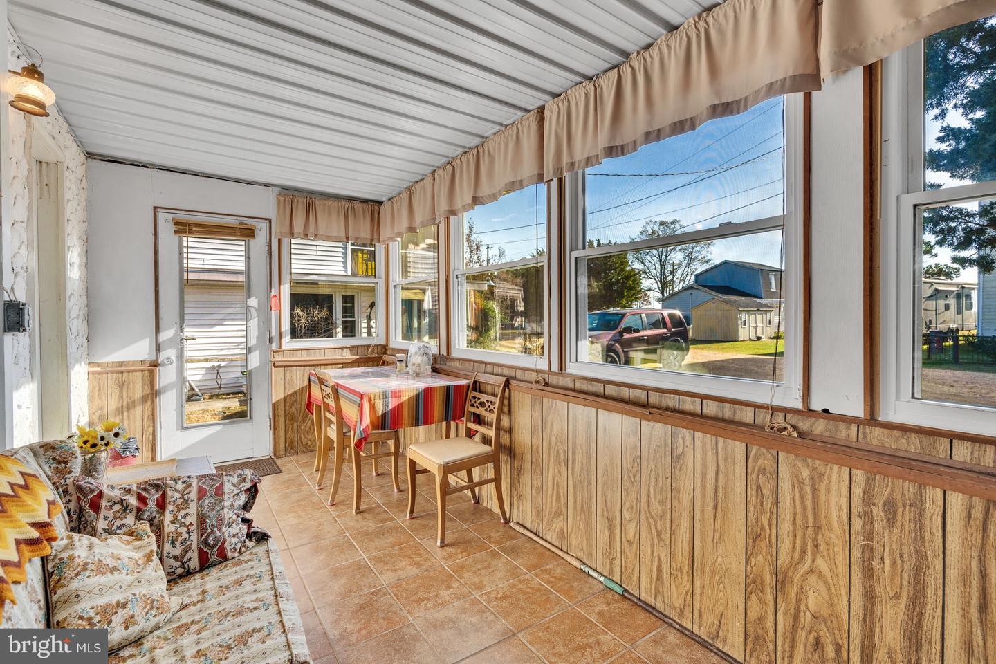 3096 Calvert Blvd Property Photo 5