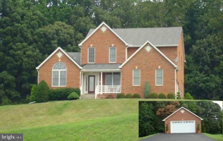 215 Hoile Ln Property Photo