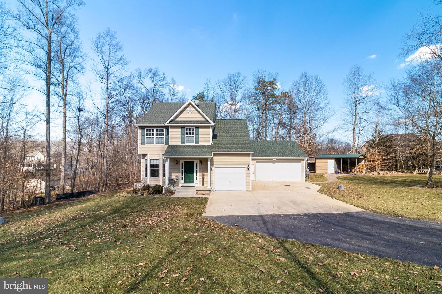 1691 Lottie Fowler Rd Property Photo