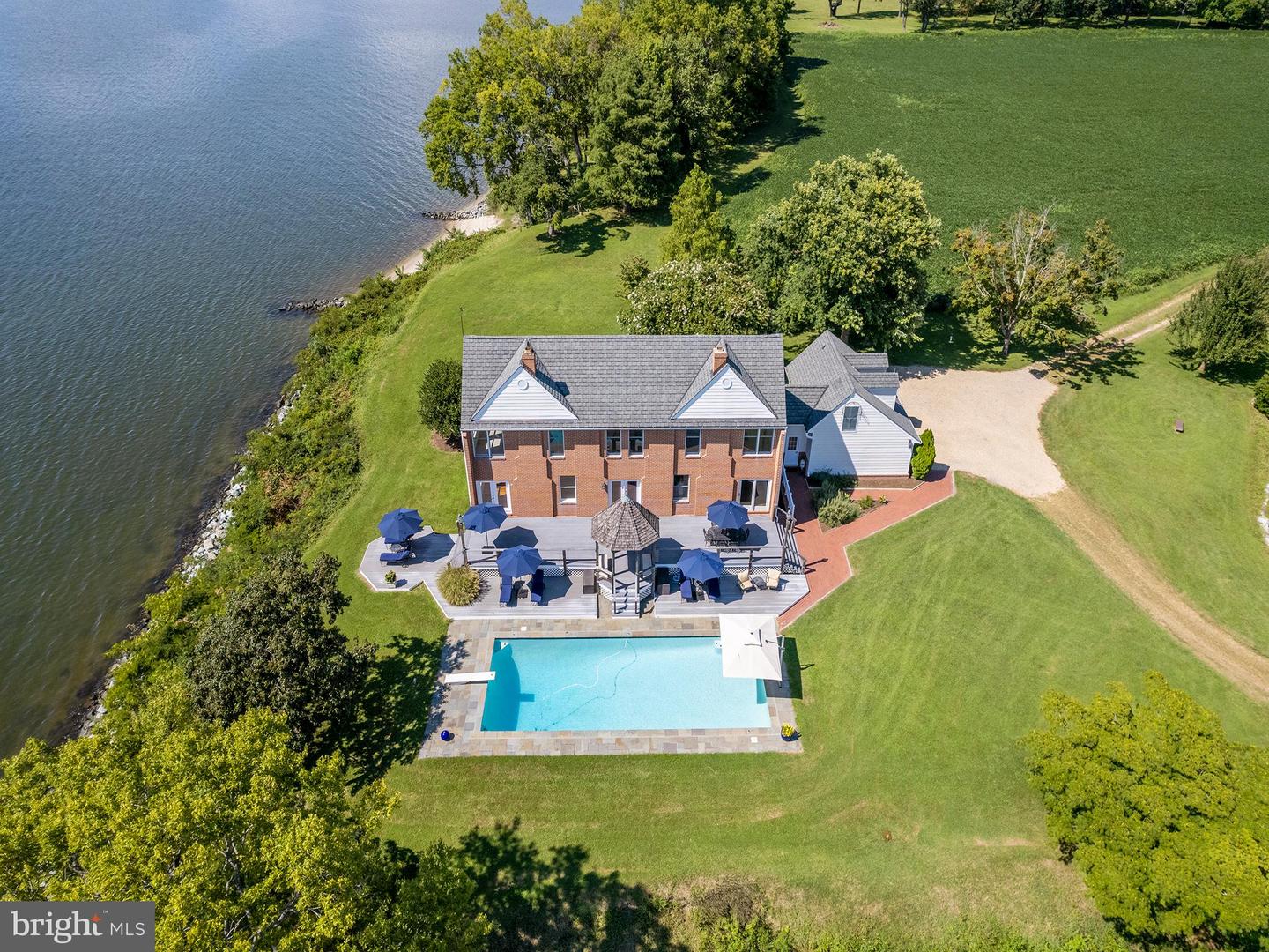 2070 Turner Rd Property Photo 10