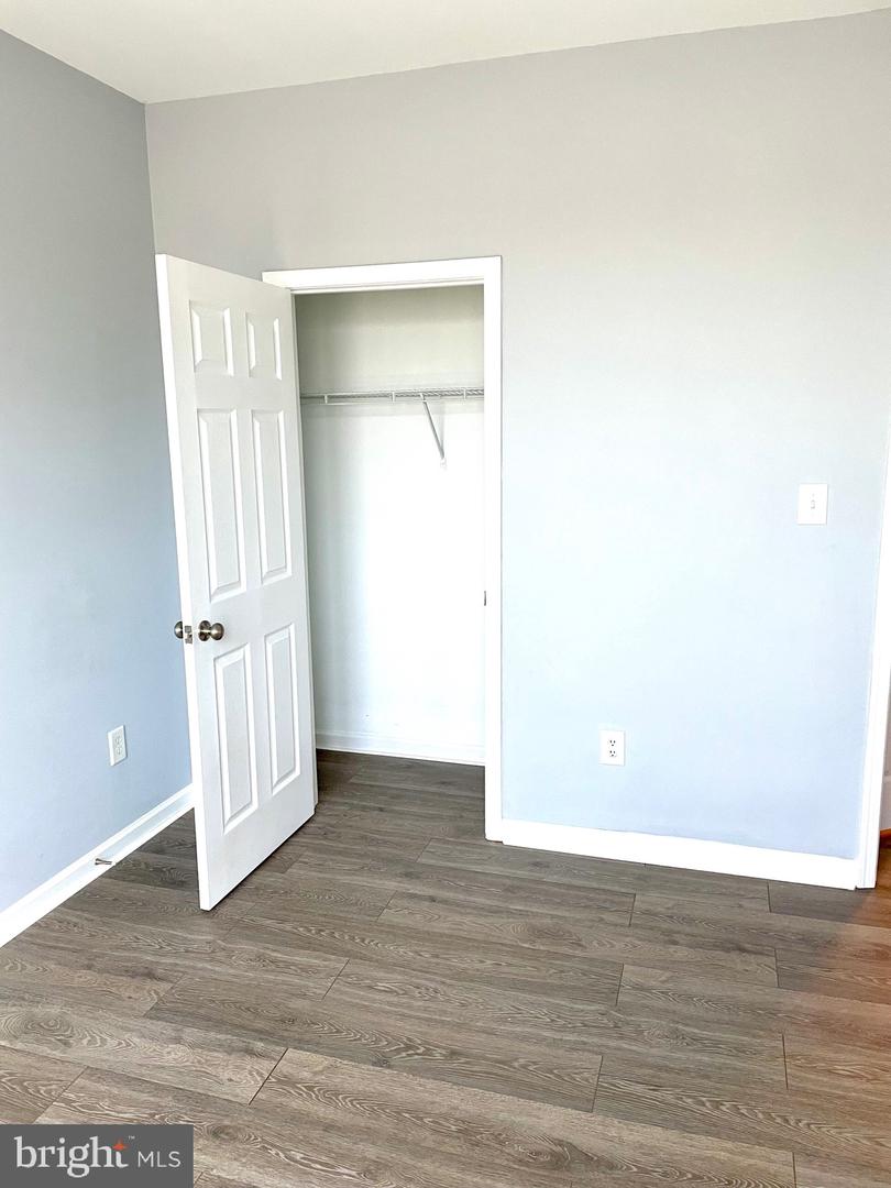 8005 Forest Ridge Dr #9 Property Photo 16