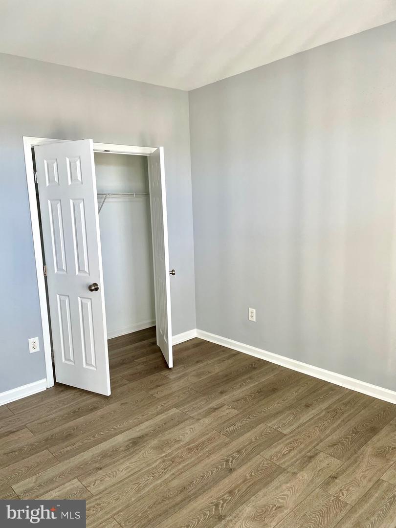 8005 Forest Ridge Dr #9 Property Photo 19