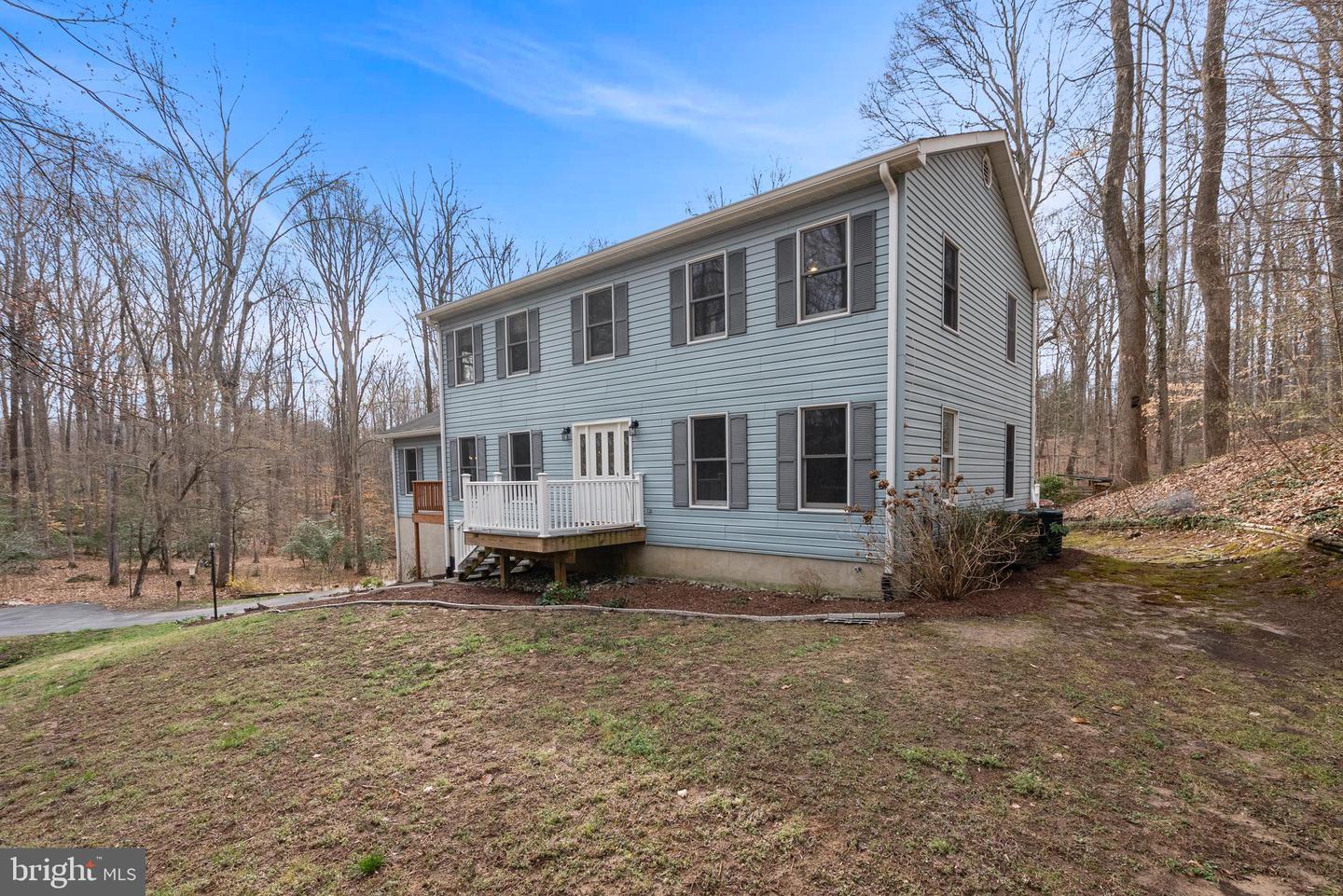 151 Autumn Ct Property Photo 2