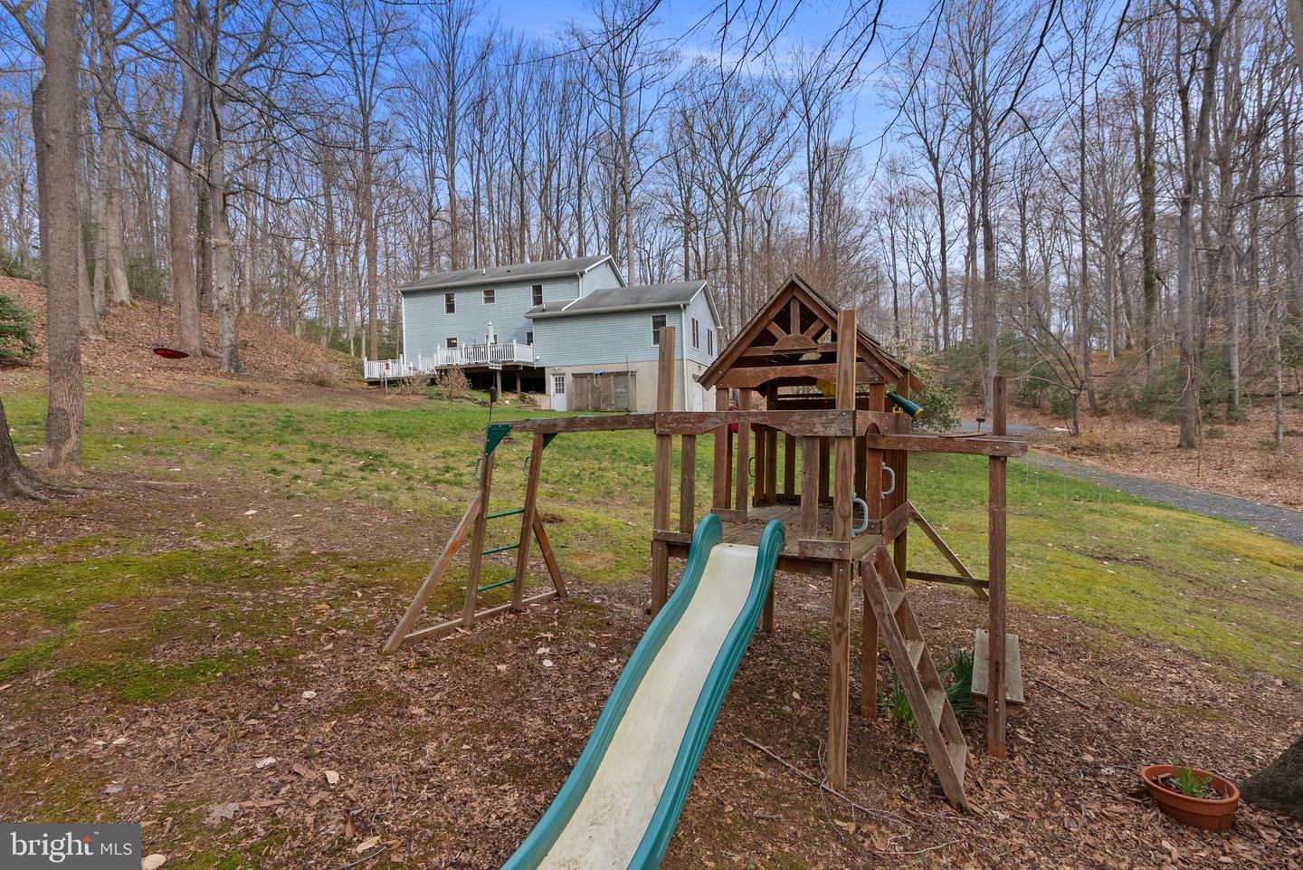 151 Autumn Ct Property Photo 85